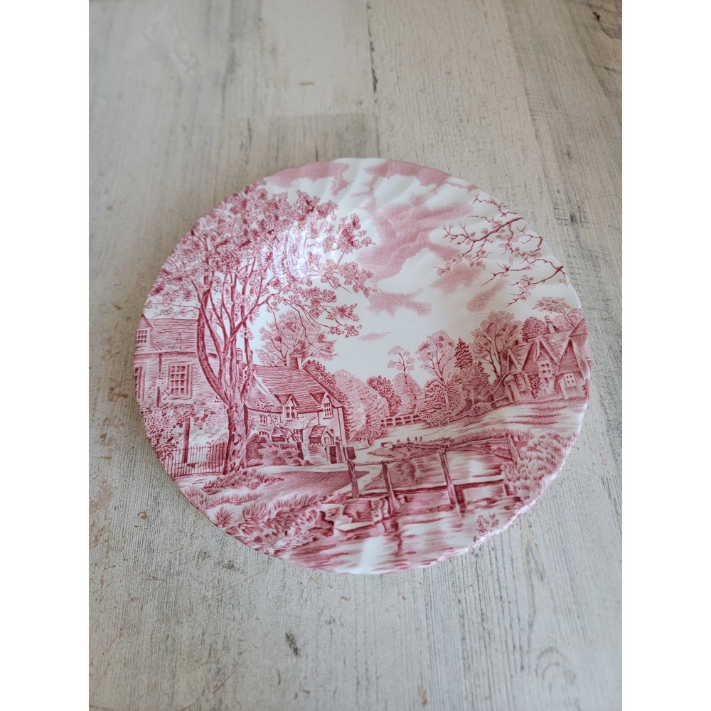 Johnson‎ bro soup bowl village red collectible home decor salad plate